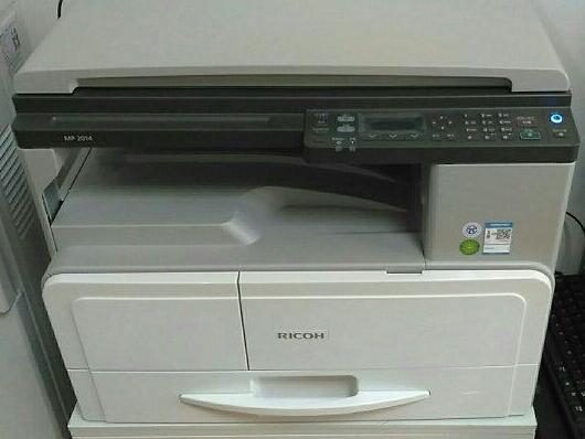 如何使用复印机复印文件